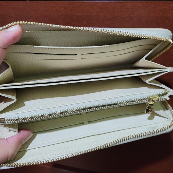 Sold❌Authentic LV Azur Zipped Around Long Wallet💕 - Picture 13 of 13